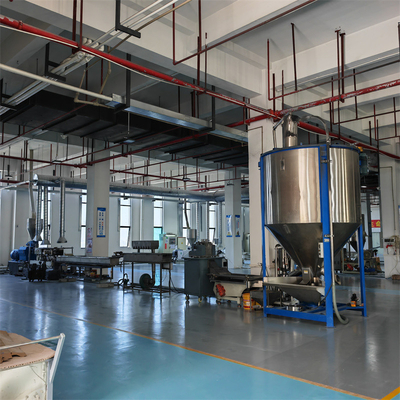 Verticale kunststofmengmachine voor efficiënte snelheidsmenging