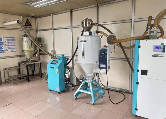 Plastic ontvochtigend hopper droger voor grootschalige productie droog silo Grijze kleur