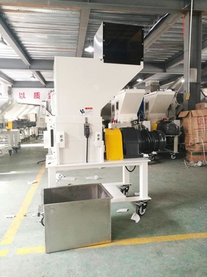 Witte Plastic de Granulatormolen Met lage snelheid og-1LS van 1.5KW 20 Kg/u Capaciteits