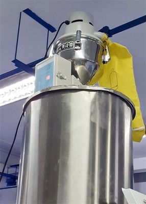 Masterbatch Plastic het Mengen zich Machine Volumetrisch Doseerapparaat voor Injectieafgietsel