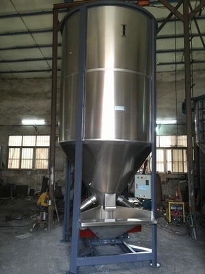 Groot van de de Mixermixer van de Volume Plastic Hars Machine Verticaal Type voor het Mengen van Kunststof