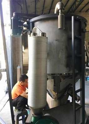 Handmatige of automatische voedingsmachine voor het mengen van kunststof voor consistente productie