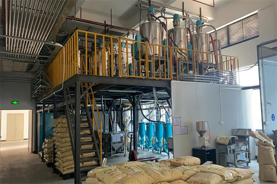 Het drogen Mengt Gecentraliseerd het Voeden Systeem 3 Fase 380V voor Plastic Injectie OMCS