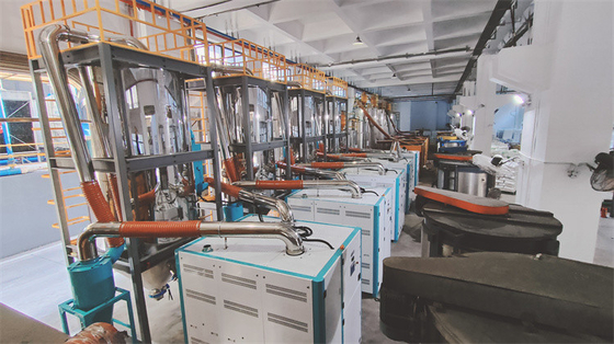 Heavy Duty Desiccant Dehumidifier voor de kunststofindustrie met hopper van roestvrij staal